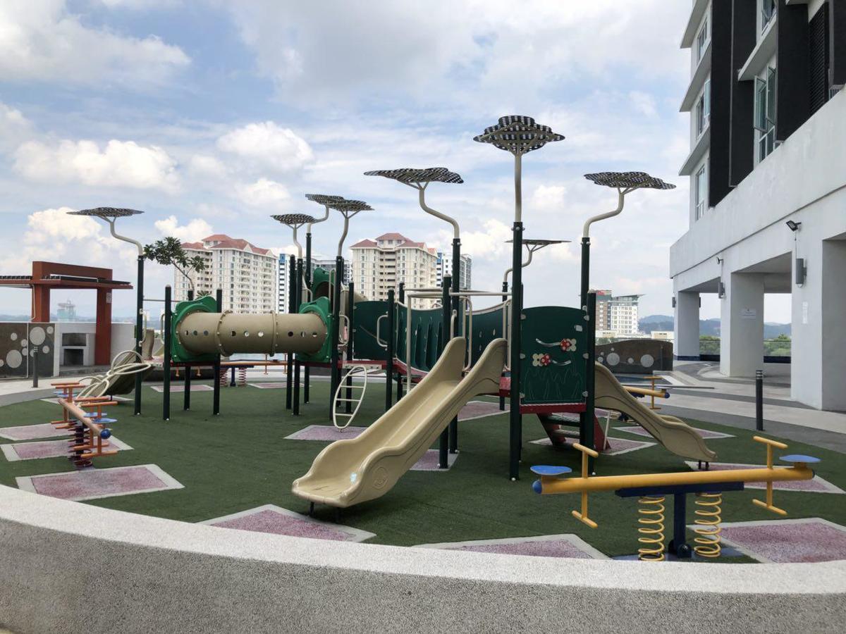 Yenni Duplex @ Decentrum, Kajang Serdang  Dış mekan fotoğraf